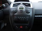 Renault Mégane (2008) 1.6i, 2.maj,ČR, AC, park - náhled 11