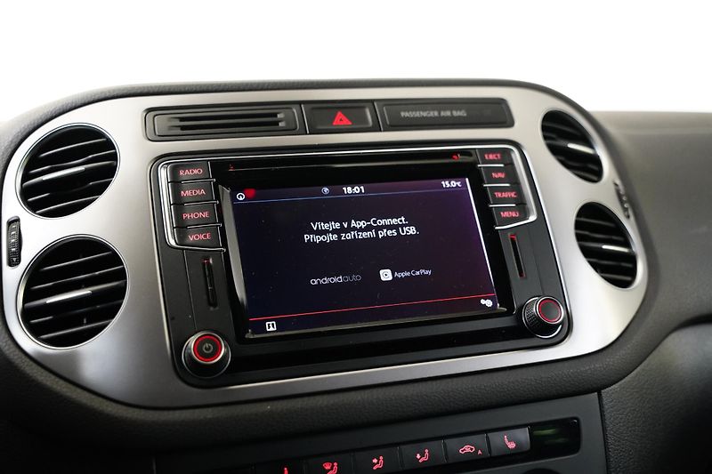 Volkswagen Tiguan - fotka 19 z 25