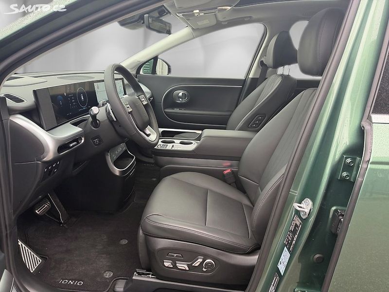 Hyundai Ioniq 9 4WD CALLIGRAPHY PANO - fotka 8 z 12