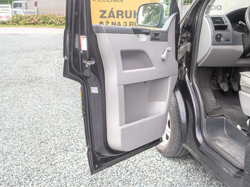 Volkswagen Transporter (2006) 2.5TDI 96KW LONG – 8 SEDADEL - fotka 10 z 34