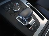 Audi Q5 (2018) 2.0 TDI, 4X4, Automat - náhled 13