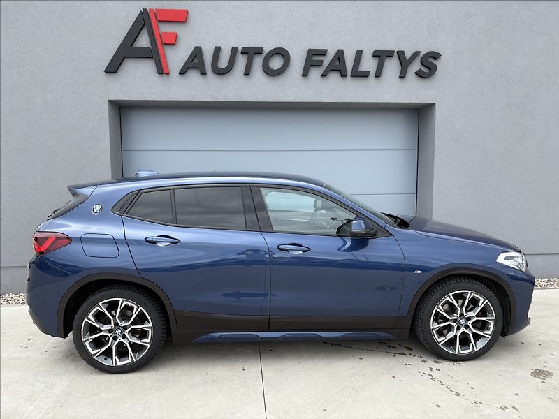 BMW X2 2,0 d Xdrive 140 KW M Edition - fotka 2 z 30