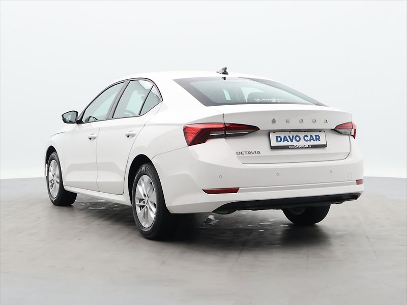 Škoda Octavia 2,0 TDI 110kW Ambition CZ DPh - fotka 5 z 27