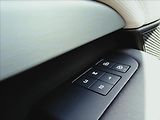 Land Rover Discovery 3,0 D350 GEMINI AWD - náhled 11