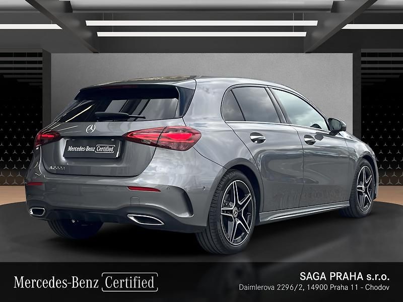 Mercedes-Benz Třídy A A-Třída 200 d AMG Night - fotka 4 z 21