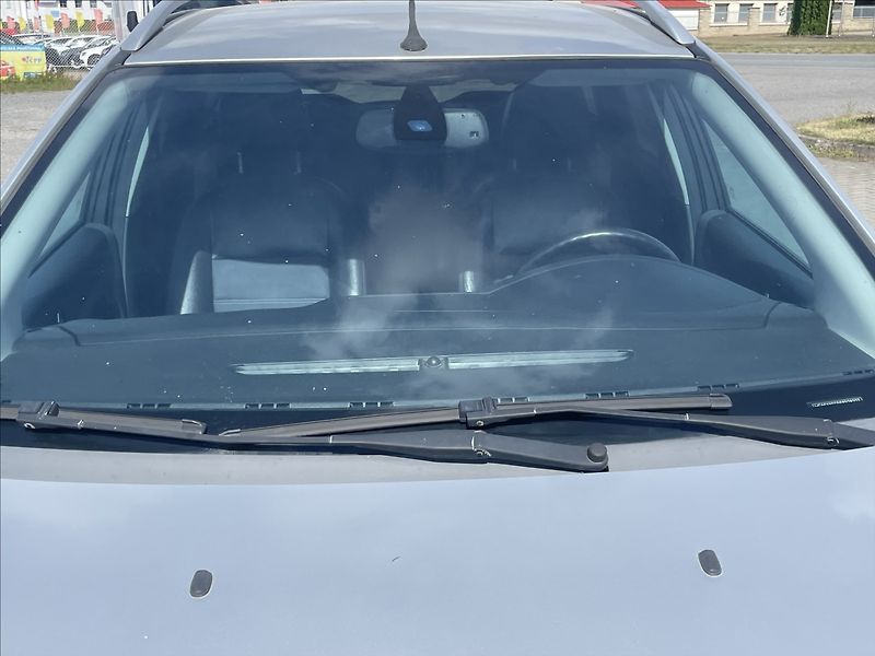 Ford Focus 1,8 i 16V 92kw LPG Titanium - fotka 23 z 29