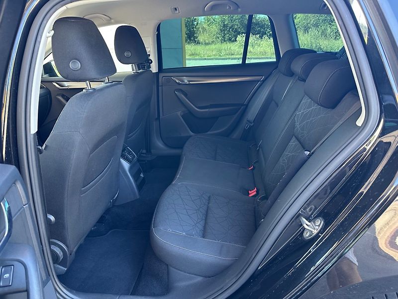 Škoda Octavia (2018) 2.0TDi WEBASTO,APP,SERVIS - fotka 13 z 14
