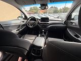 Hyundai Tucson 1.6-1MAJ-TOP STAV-PRAV.SERVIS - náhled 12