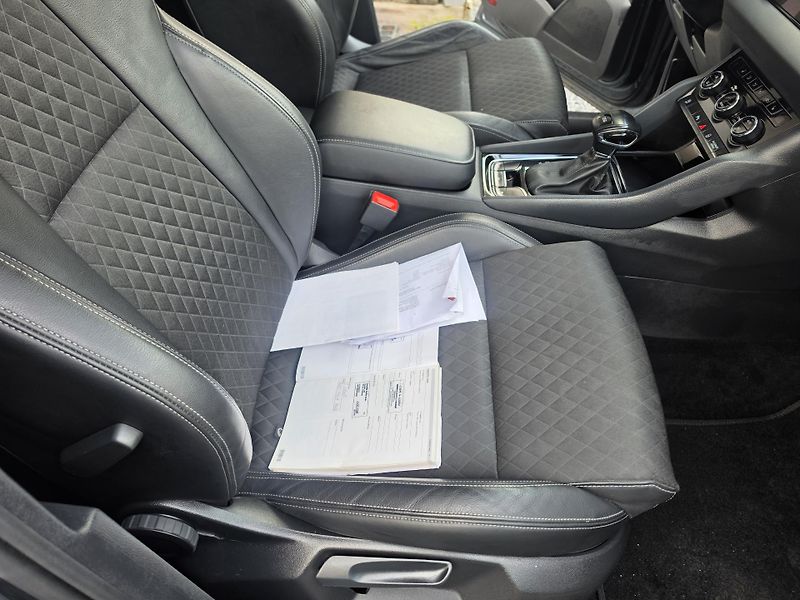 Škoda Karoq 1.5 TSI Navi Kamera TZ  - fotka 21 z 27