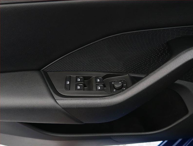 Škoda Octavia (2022) Style 2.0 TSI - fotka 24 z 24