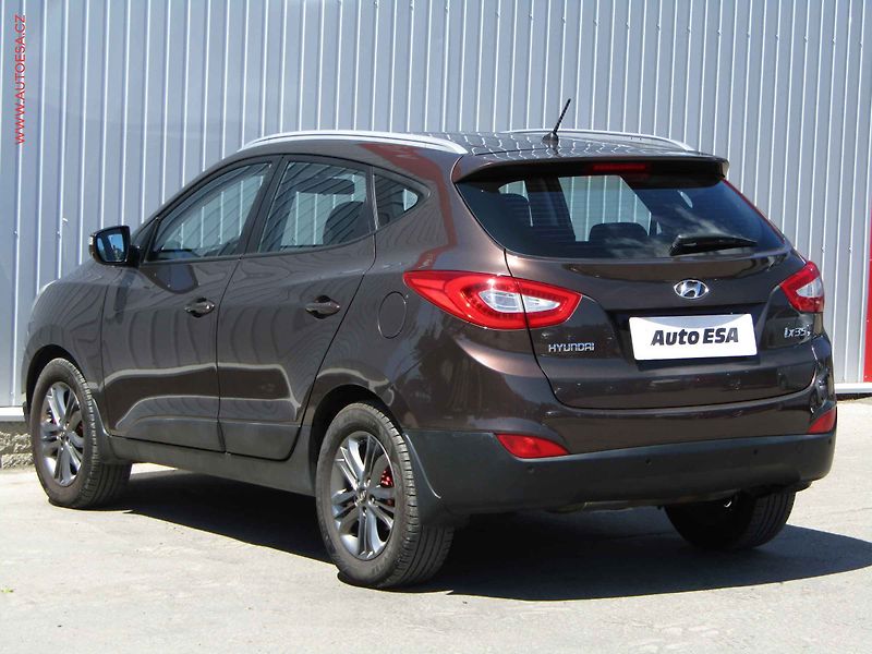Hyundai ix35 (2014) 1.6 GDi, ČR, Klima - fotka 6 z 15