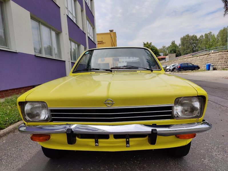 Opel Kadett - C  původní stav - fotka 7 z 20