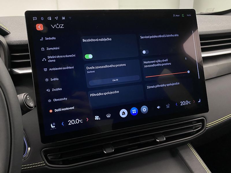 Lynk & Co 01 (2025) MORE PHEV AUT CZ 1.maj - fotka 74 z 95