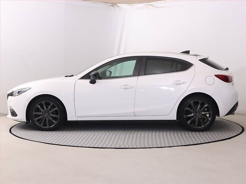 Mazda 3 (2016) Takumi 2.0 Skyactiv-G - fotka 3 z 19