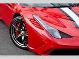 Ferrari 458 Speciale A prodávané v Británii.