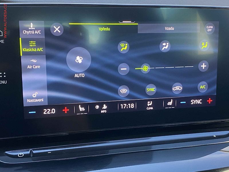 Škoda Octavia (2023) 2.0 TDi, 1.maj,ČR, Style - fotka 16 z 19