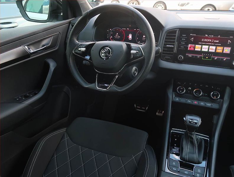 Škoda Karoq (2022) Sportline 2.0 TDI - fotka 7 z 18