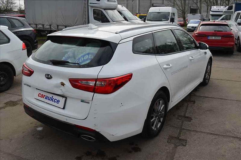 Kia Optima (2018) 1,7 D - fotka 4 z 21