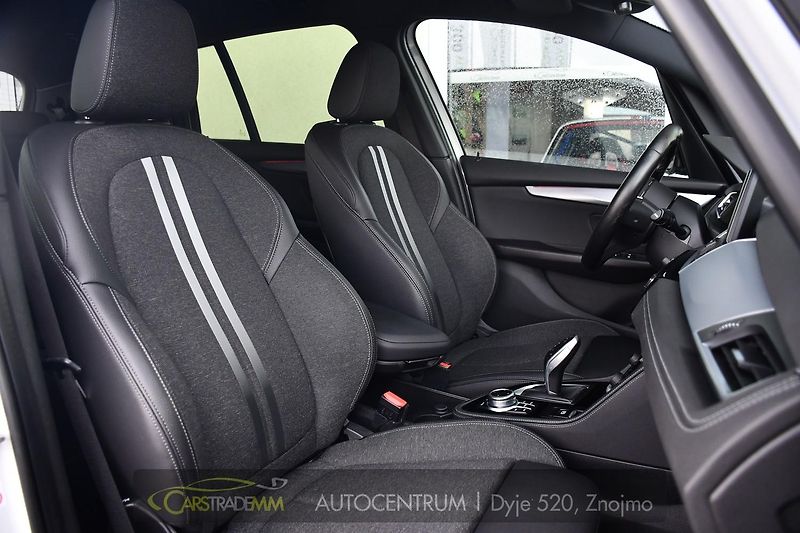 BMW Řada 2 216d GT TAŽNÉ ČR 7MÍST 1M - fotka 18 z 54
