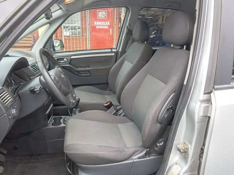 Opel Meriva (2009) 1.6i 16V 77KW – 5/2028 - fotka 13 z 37