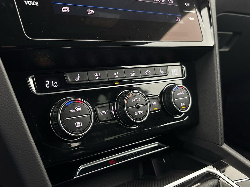 Volkswagen Arteon R-LINE 4MOT DSG - fotka 19 z 29