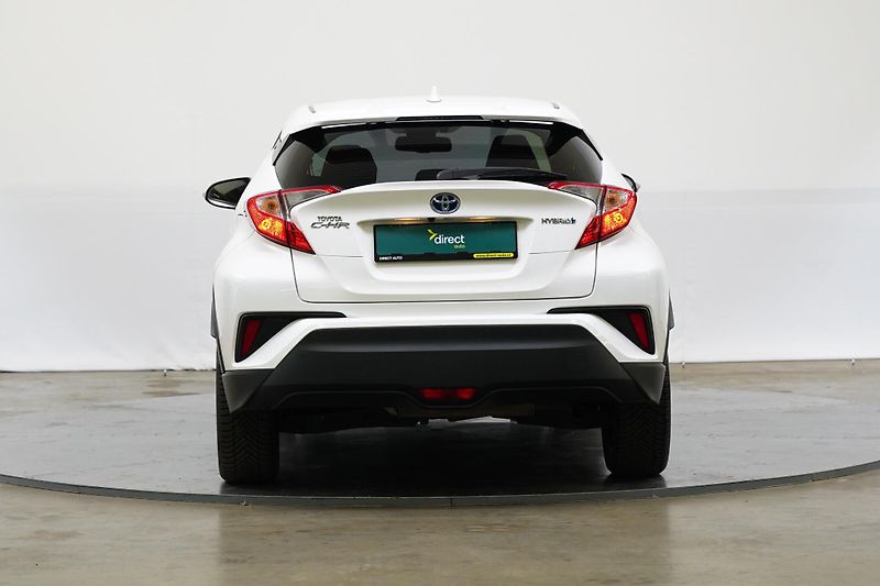 Toyota C-HR - fotka 6 z 27
