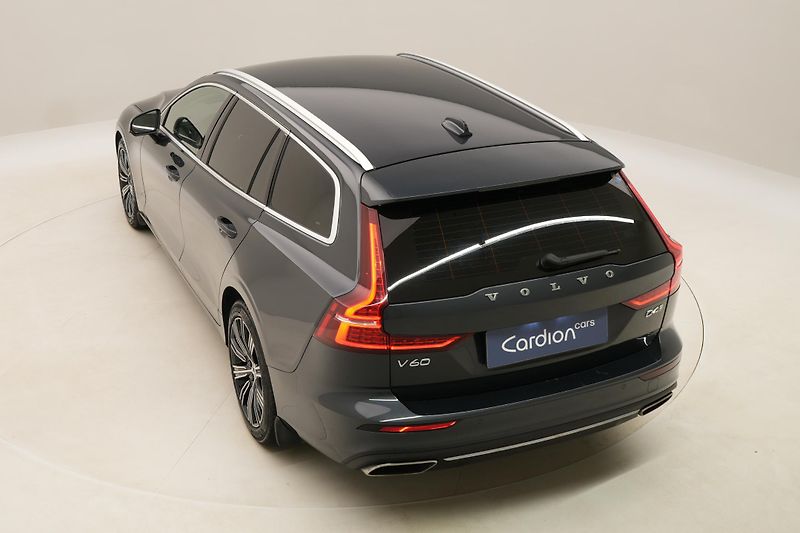 Volvo V60 D4 INSCRIPTION AUT REZERVACE - fotka 17 z 47
