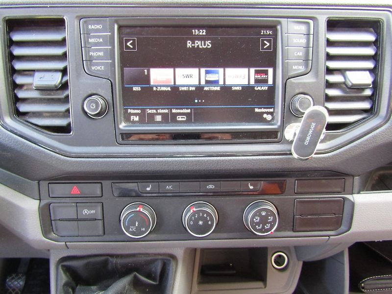 Volkswagen Crafter (2017) 2.0 TDI 130kW  ACC  6 MÍST - fotka 12 z 24