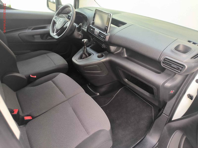 Opel Combo (2022) 1.5CDTi L2 DÍLNA, AC, park. - fotka 11 z 22