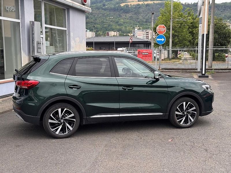 MG ZS (2026) 1,5l Hybrid + (197k) Exclusive - fotka 11 z 39