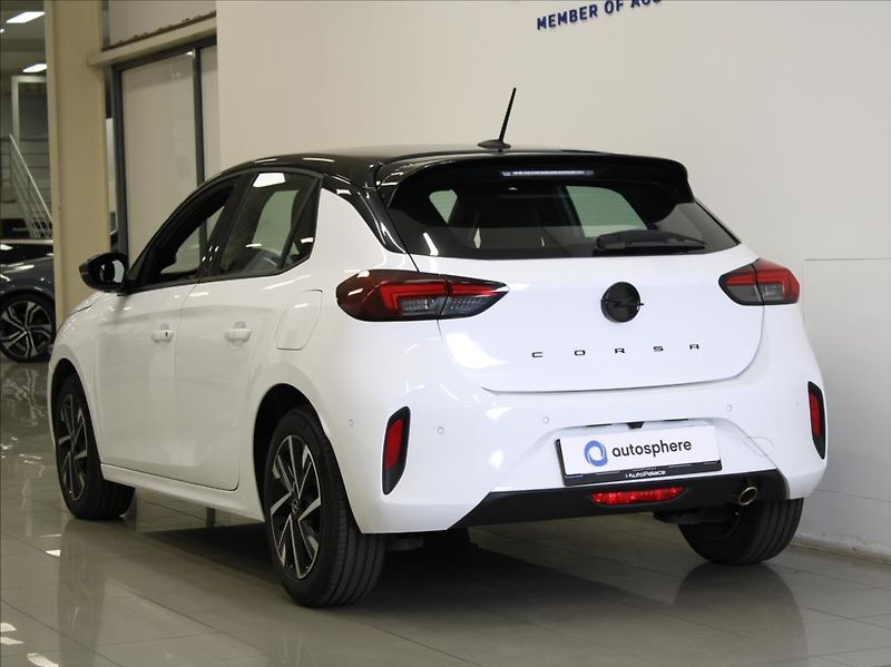 Opel Corsa 1,2 Turbo 74kW AT GS-line Kam. - fotka 3 z 20