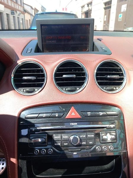 Peugeot 308 (2009) 1.6 KABRIO 103 kw AUTOMAT - fotka 18 z 24