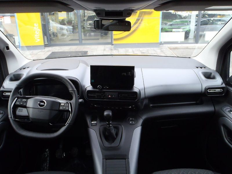 Opel Combo Life Elegance Plus 1.5 CDTI - fotka 13 z 29