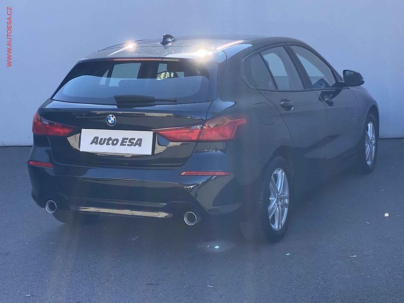 BMW Řada 1 (2020) 2.0D 118D, Advantage, AT - fotka 4 z 18