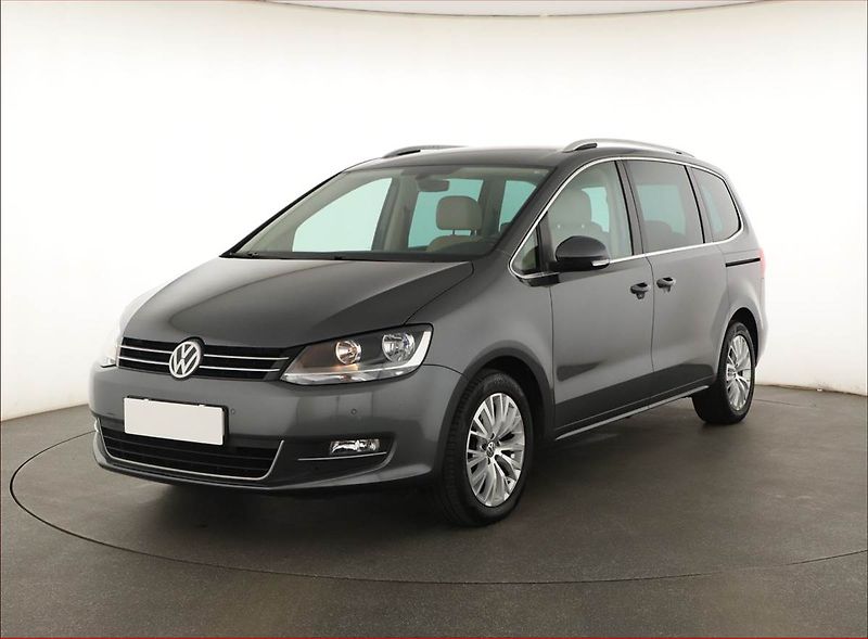 Volkswagen Sharan (2015) 2.0 TDI BMT, Automat, Kůže - fotka 2 z 21