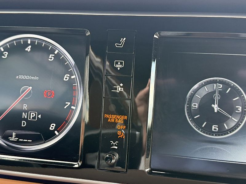 Mercedes-Benz Třídy S (2014) 500 4MATIC kupé - fotka 31 z 49