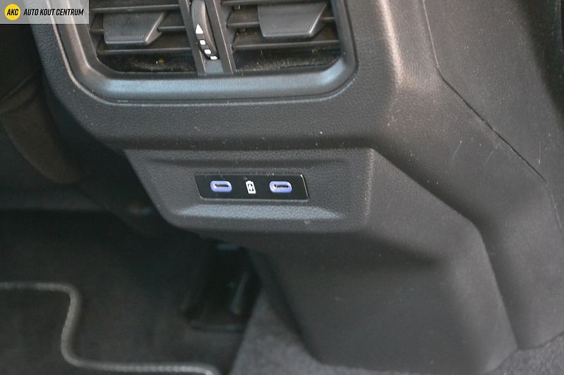 Renault Austral TECHNO FULL HYBRID E-TECH FULL - fotka 16 z 60