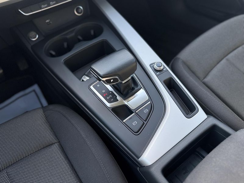 Audi A4 Avant (2023) 35 TFSI | 2023 | 1. majitel - fotka 10 z 14