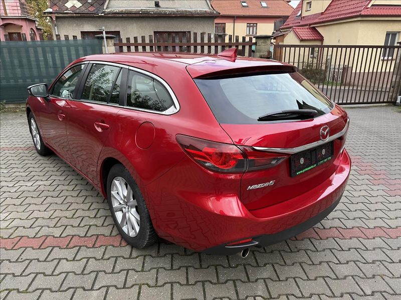 Mazda 6 2,0 - fotka 7 z 22