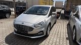 Ford S-MAX (2023) 2.5 HEV,HYBRID,REZERVOVÁNO - náhled 28