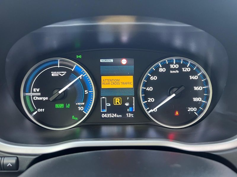 Mitsubishi Eclipse Cross (2024) INSTYLE 2.4 PHEV TAŽNÝ DPH CZ - fotka 23 z 30