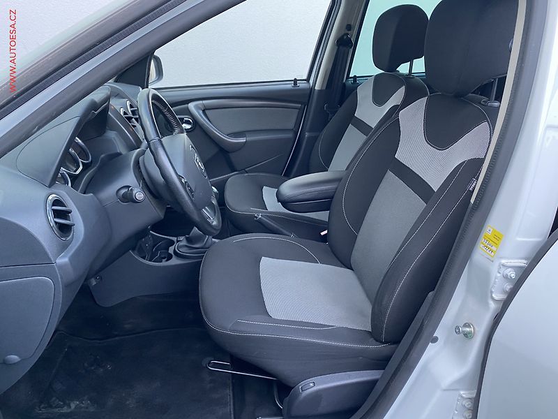 Dacia Duster (2016) 1.2 TCe, AC, temp. - fotka 9 z 14