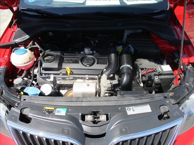 Škoda Rapid 1,4 TSI, DSG,NAVI,Spaceback, - fotka 27 z 43
