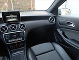 Mercedes-Benz Třídy A (2017) Classic A 180 d, Automat, Kůže - náhled 8