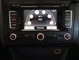 Volkswagen Touran (2013) 2.0 TDI, Navi, Tempomat - náhled 13