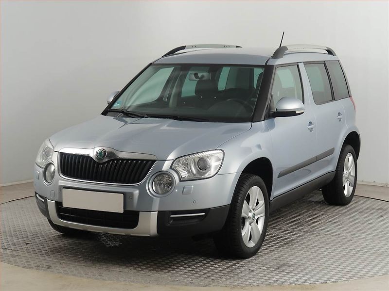 Škoda Yeti (2011) Ambition 1.4 TSI, Serv.kniha - fotka 2 z 15