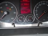 Volkswagen Touran (2003) 1.9 TDI 77 kW, DSG, Webasto - náhled 27
