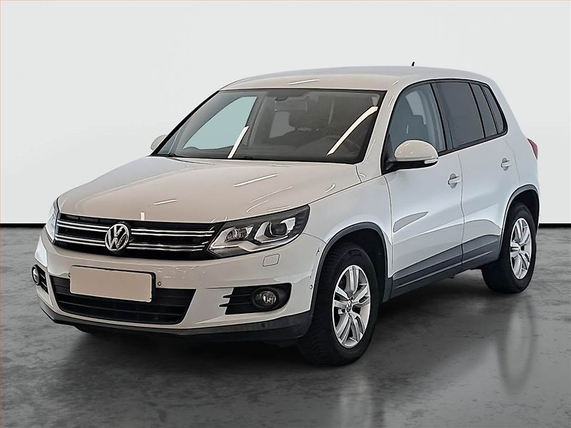 Volkswagen Tiguan (2014) 1.4 TSI, Bi-Xenony, Tempomat - fotka 2 z 16