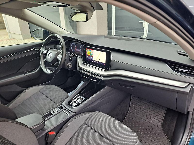 Škoda Octavia (2022) 1.0 TSI E-TEC DSG7, ZÁRUKA - fotka 18 z 33