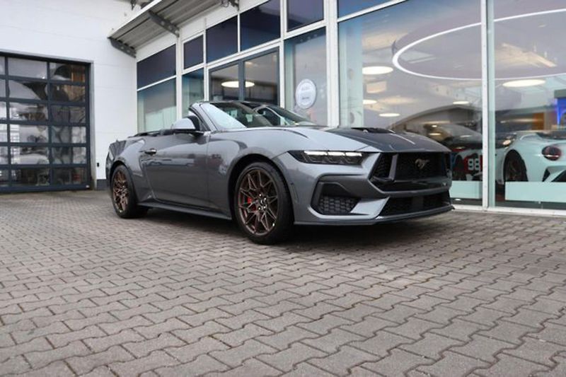 Ford Mustang (2026) 5.0 Convertible MagneRide Bron - fotka 2 z 24